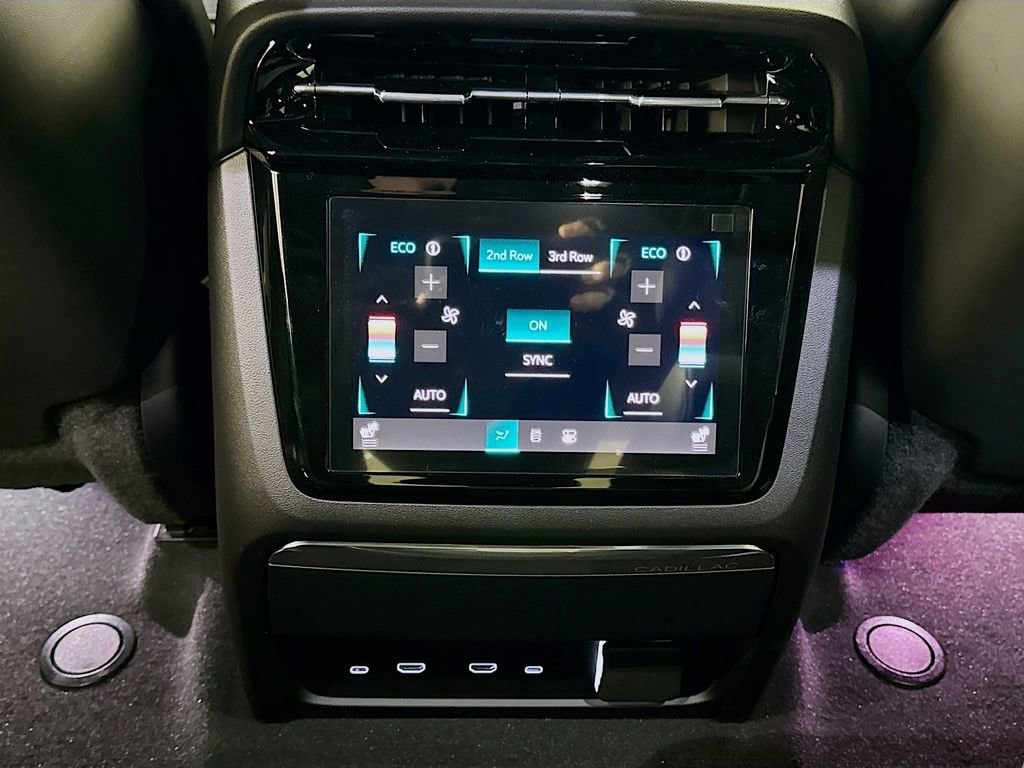 2025 Cadillac Escalade IQ Luxury 1 - Photo 14