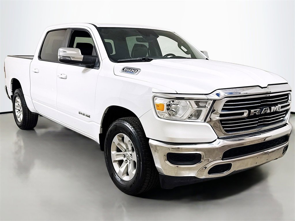 2024 Ram 1500 Laramie photo 3