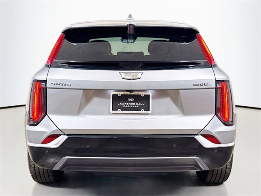 New 2025 CADILLAC OPTIQ Luxury 1 SUV