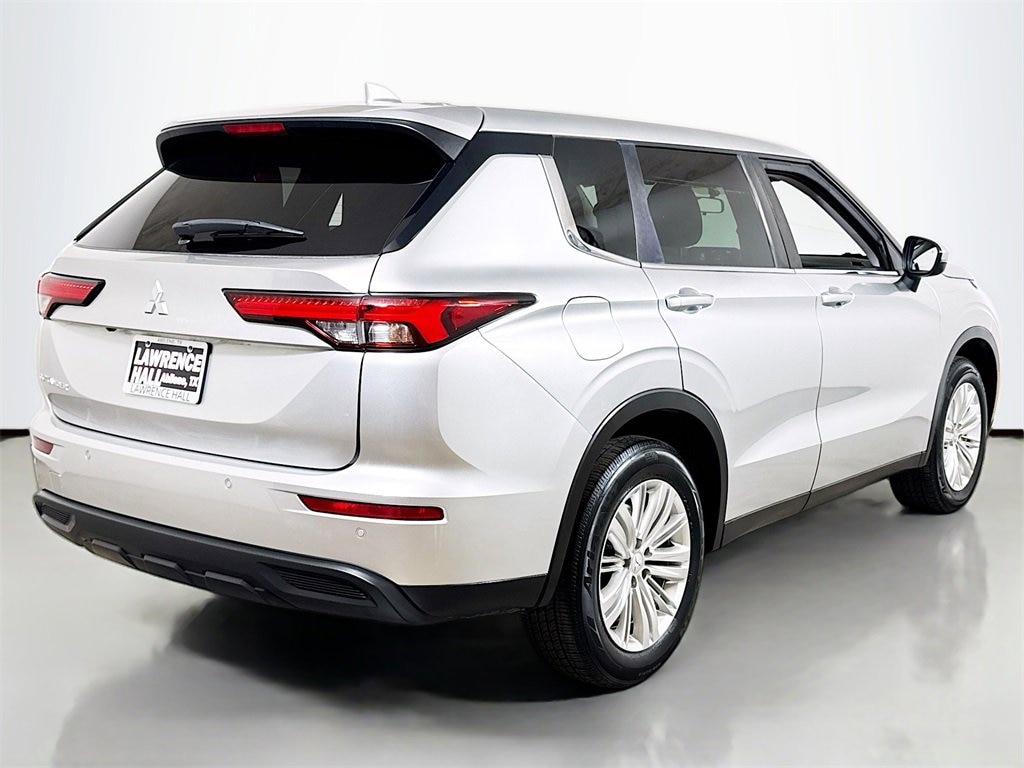 Used 2022 Mitsubishi Outlander ES