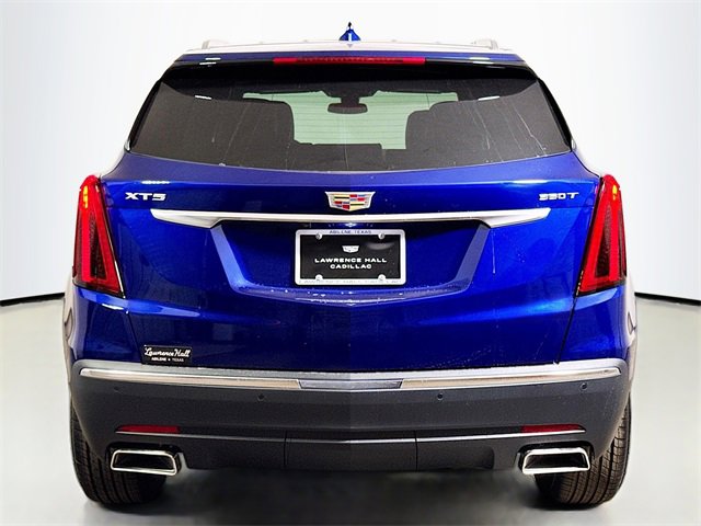 2025 Cadillac XT5 Luxury photo 4