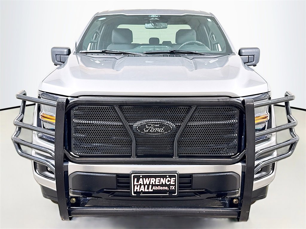 2024 Ford F-150 XLT photo 2