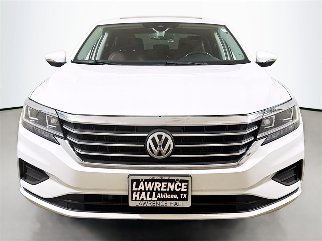 Used 2021 Volkswagen Passat 2.0T SE