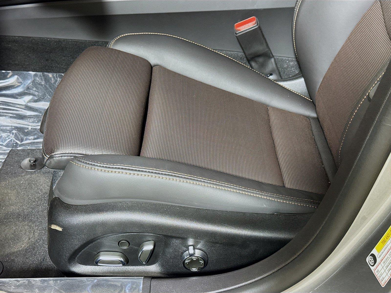 2025 Cadillac CT5 Sport - Photo 17
