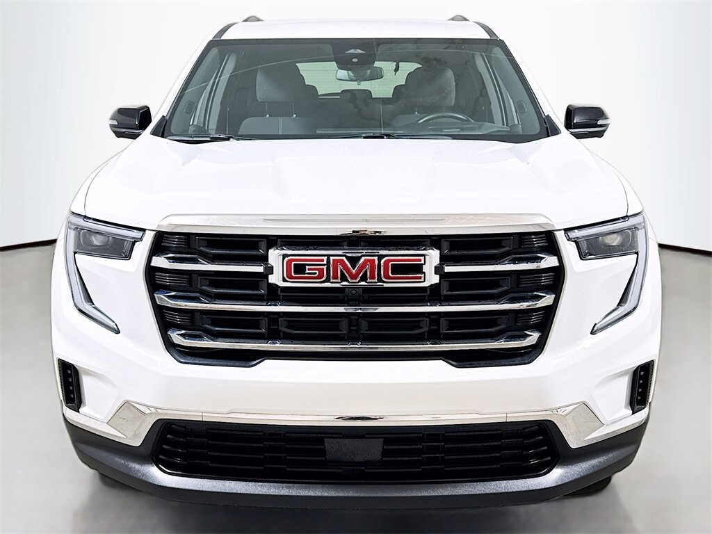 Used 2025 GMC Acadia Elevation SUV