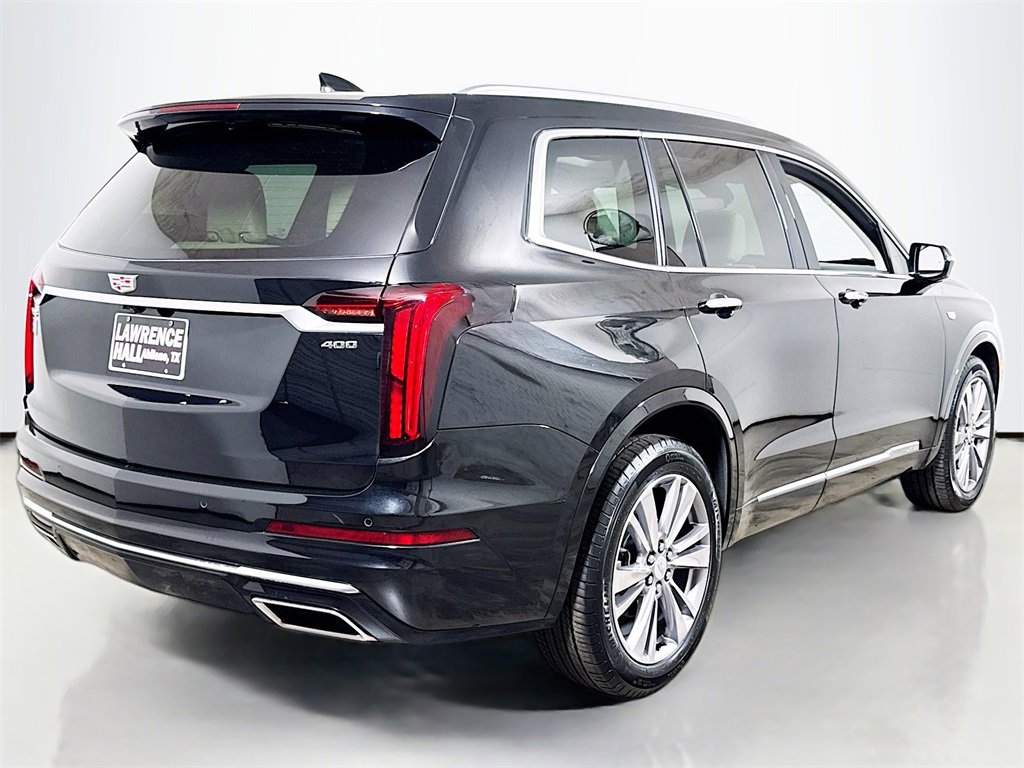 2025 Cadillac XT6 Premium Luxury photo 4