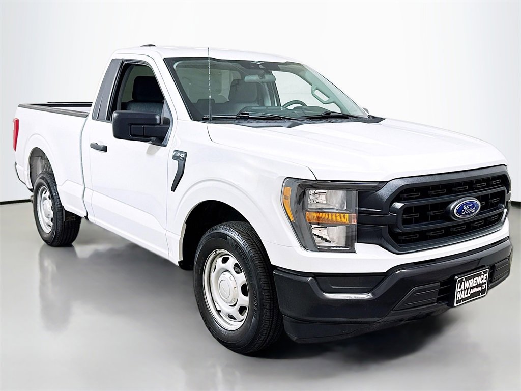 2023 Ford F-150 XL photo 3
