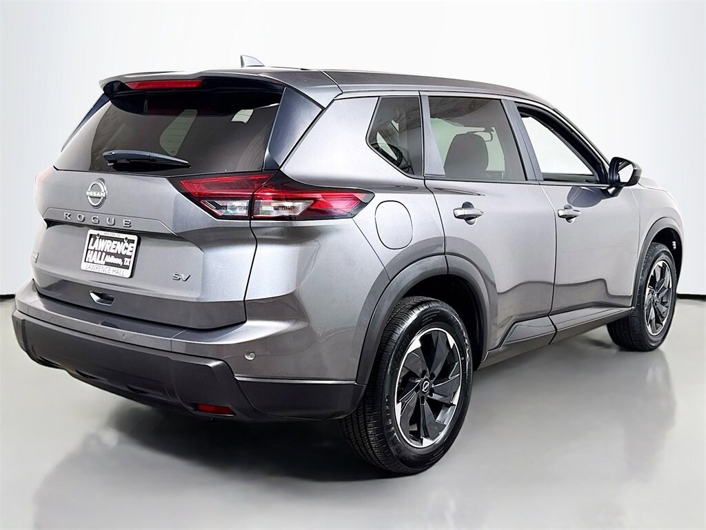 Used 2024 Nissan Rogue SV