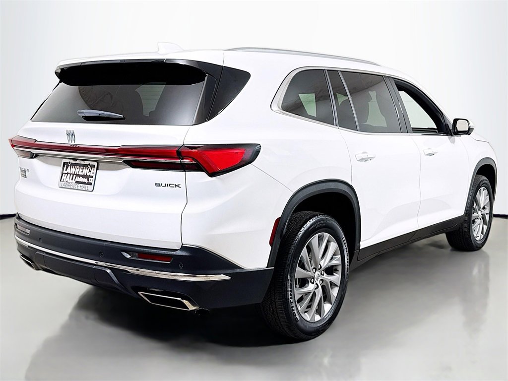2025 Buick Enclave Preferred photo 2