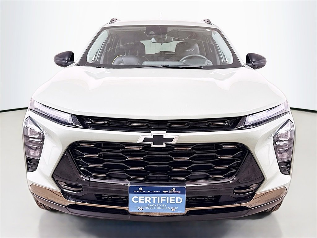 Used 2025 Chevrolet Trax Activ SUV