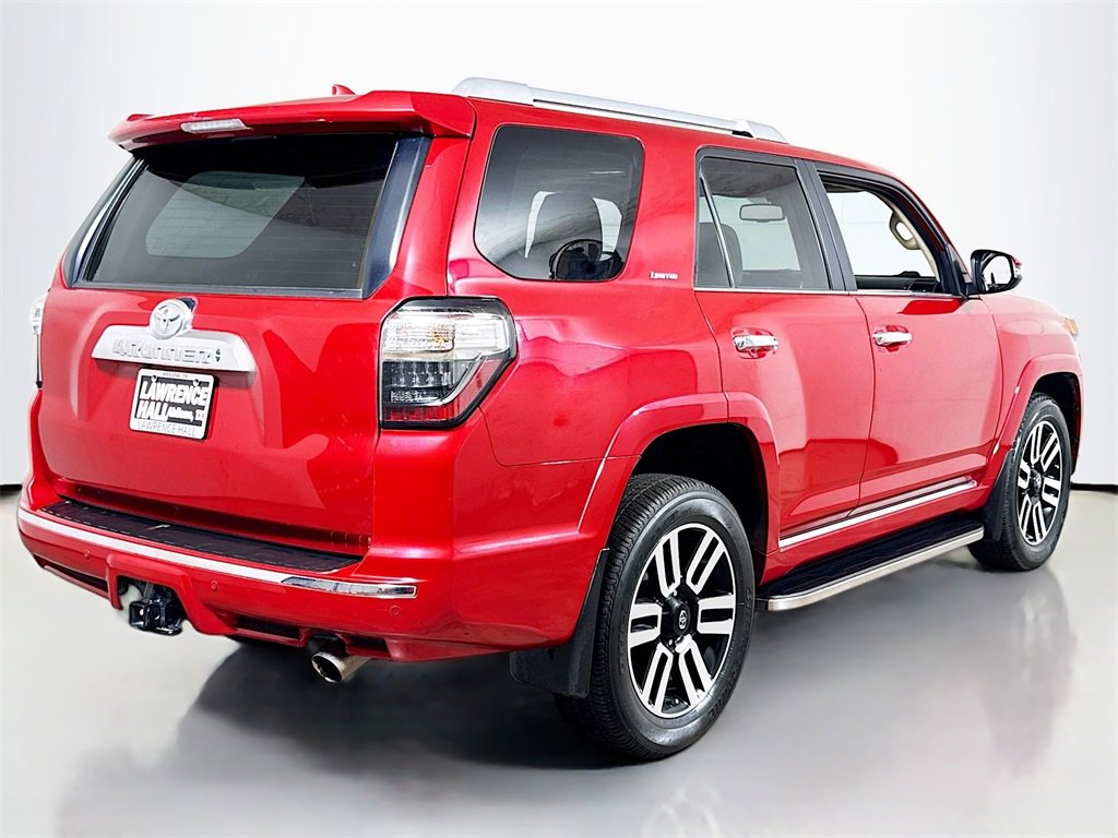 2022 Toyota 4Runner Limited photo 4