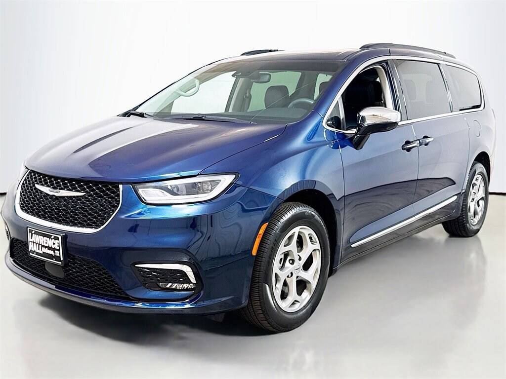 Used 2023 Chrysler Pacifica Limited