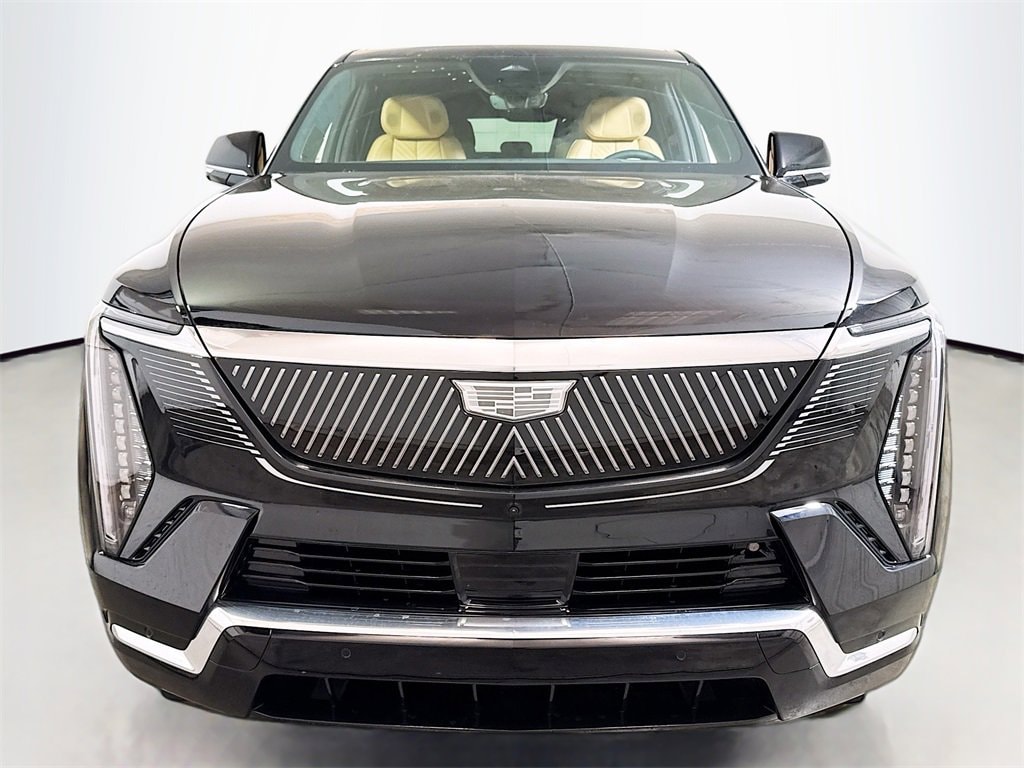 New 2025 CADILLAC ESCALADE IQ Luxury 2 SUV