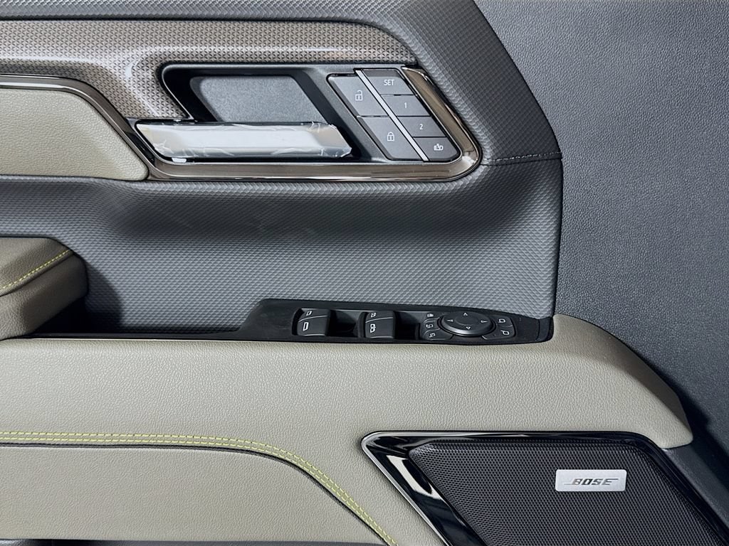 2026 Chevrolet Silverado 2500 HD ZR2 - Photo 16