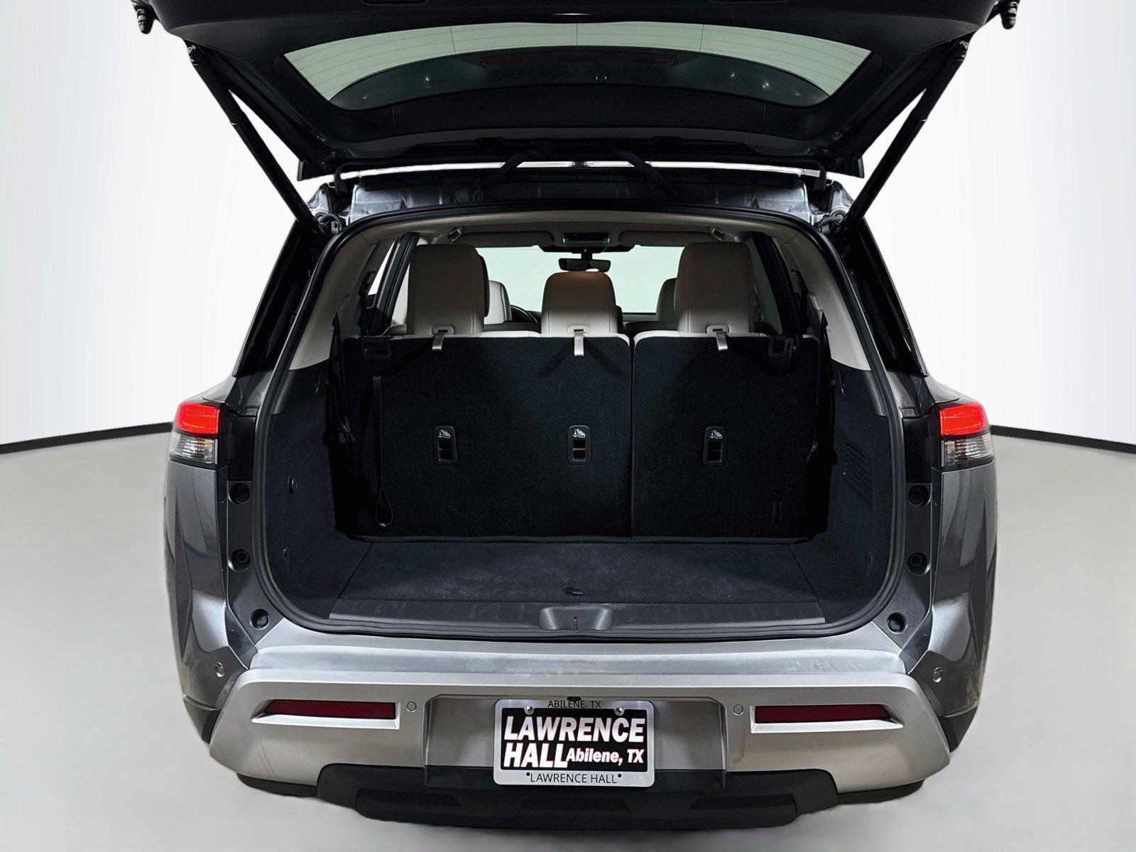 2025 Nissan Pathfinder SL - Photo 24
