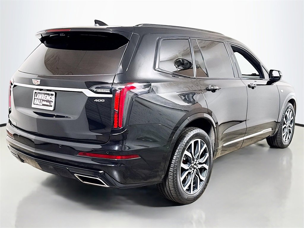 2022 Cadillac XT6 Sport photo 4