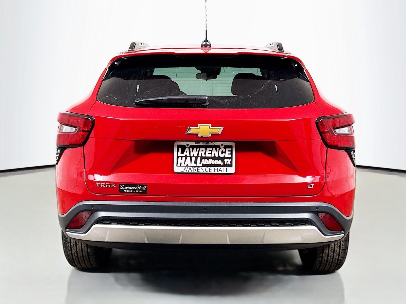 2026 Chevrolet Trax LT - Photo 4