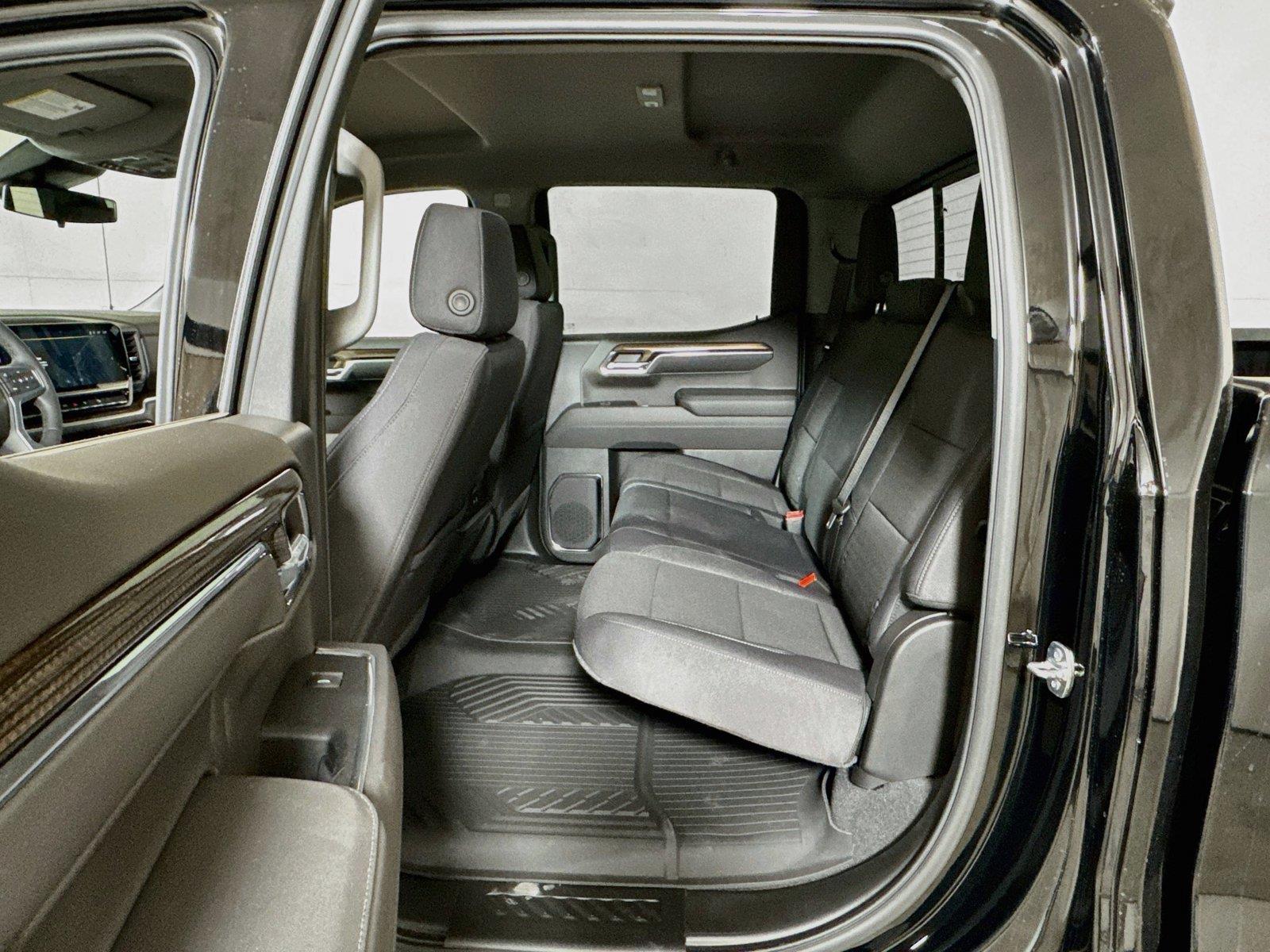 2026 Chevrolet Silverado 1500 LT Trail Boss - Photo 12