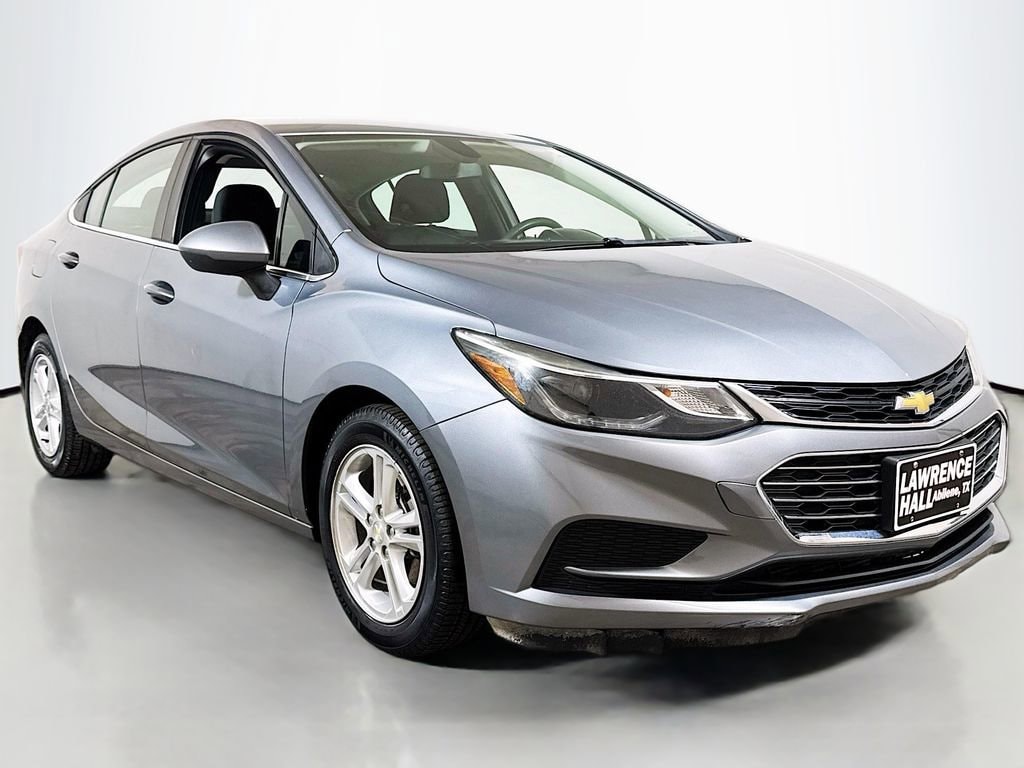 Used 2018 Chevrolet Cruze LT Car