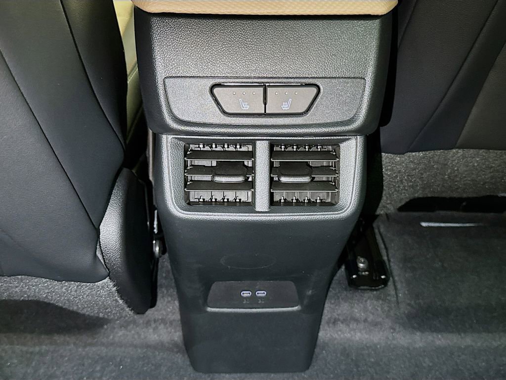 2026 Chevrolet Equinox ACTIV - Photo 14