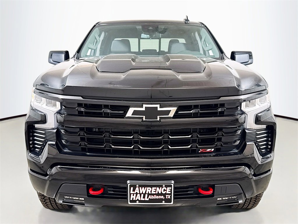 2026 Chevrolet Silverado 1500 LT Trail Boss photo 2