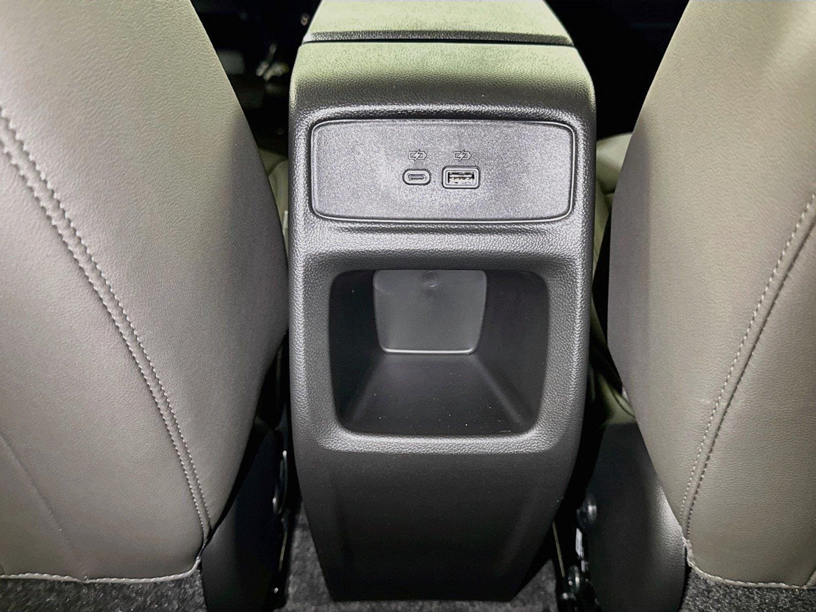 2026 Chevrolet Trax Activ - Photo 13