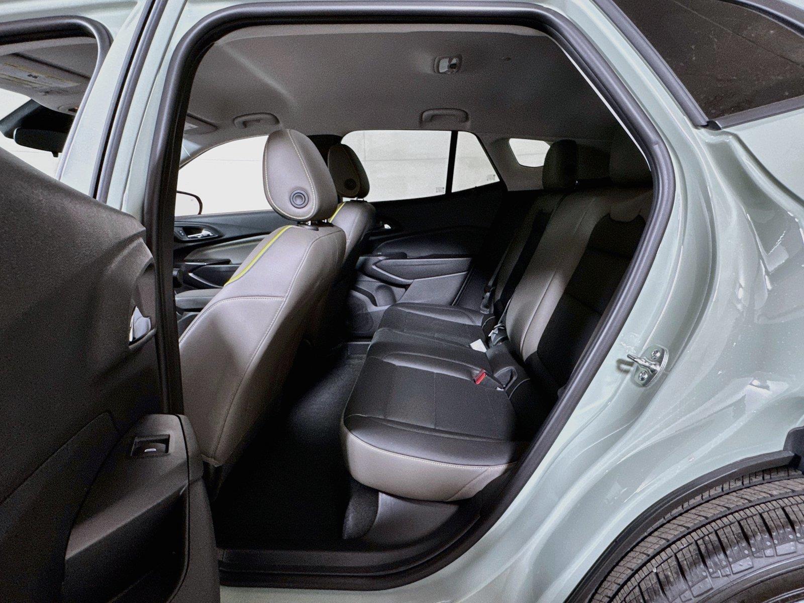 2026 Chevrolet Trax Activ - Photo 12