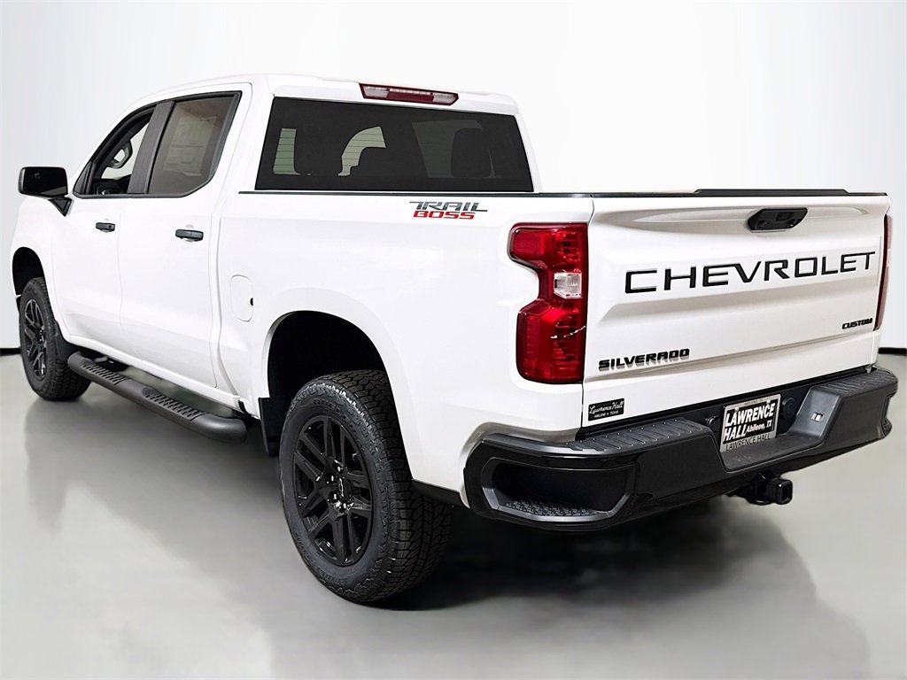 2026 Chevrolet Silverado 1500 Custom Trail Boss photo 3