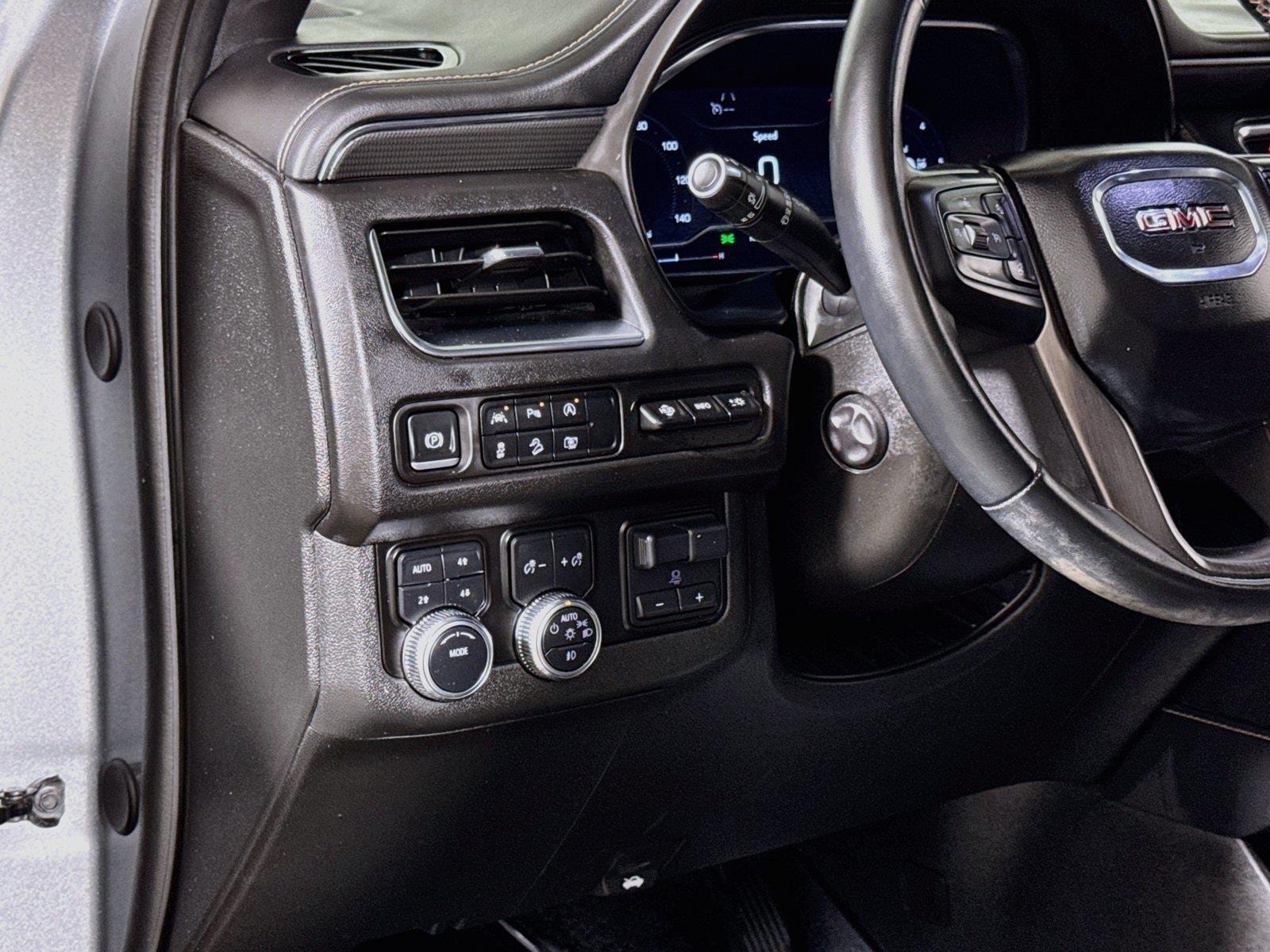 2024 GMC Yukon XL AT4 - Photo 8