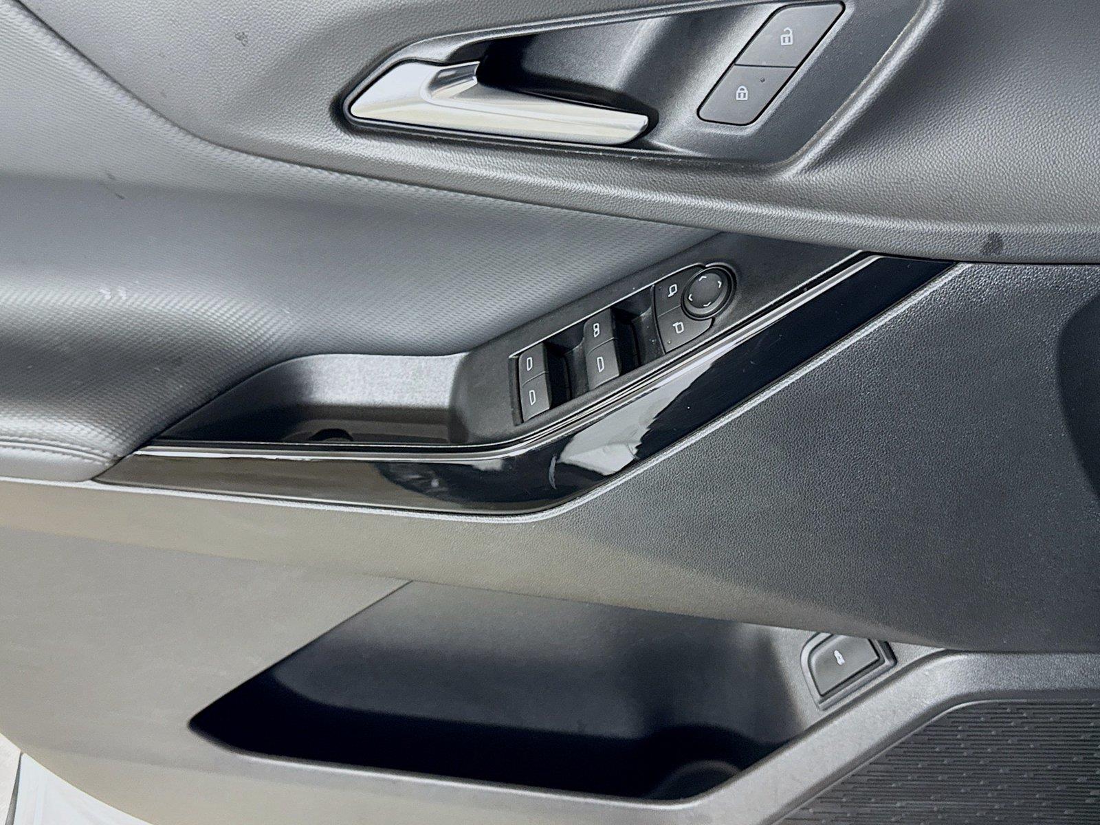 2025 Chevrolet Equinox LT - Photo 16
