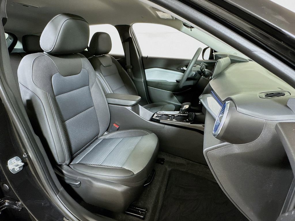 2026 Chevrolet Trax LT - Photo 24