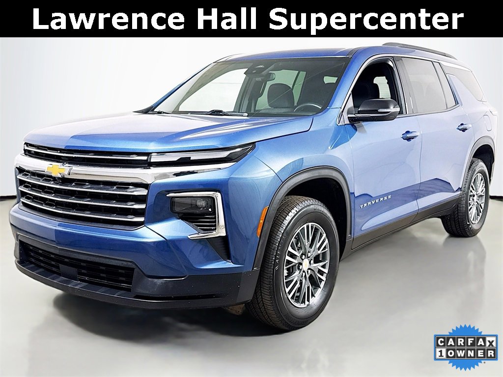 2025 Chevrolet Traverse LT's photo