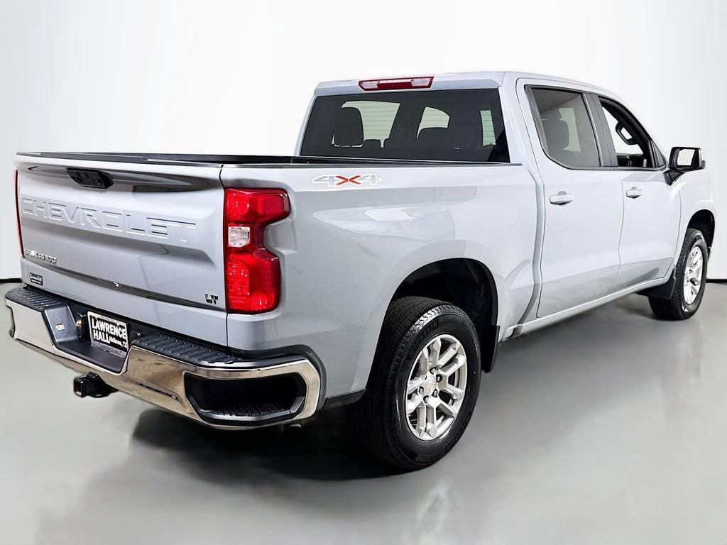 2024 Chevrolet Silverado 1500 LT - Photo 4