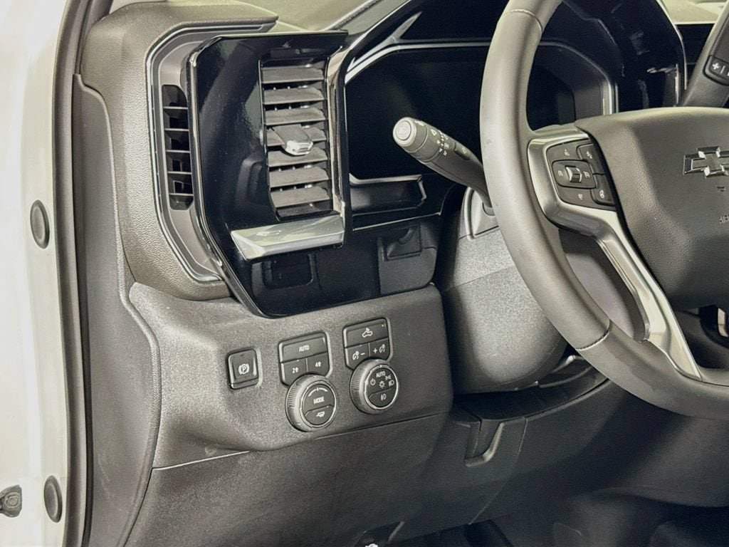 2026 Chevrolet Silverado 1500 RST - Photo 8