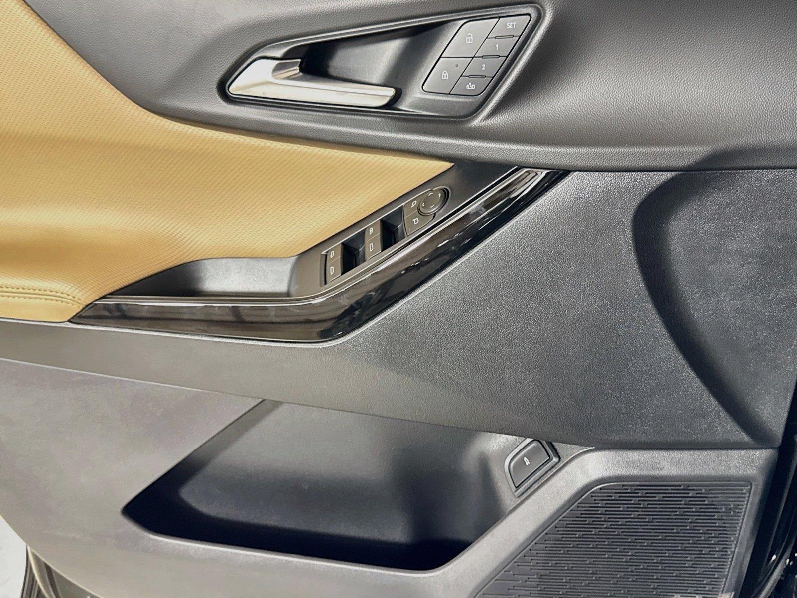 2026 Chevrolet Equinox ACTIV - Photo 16