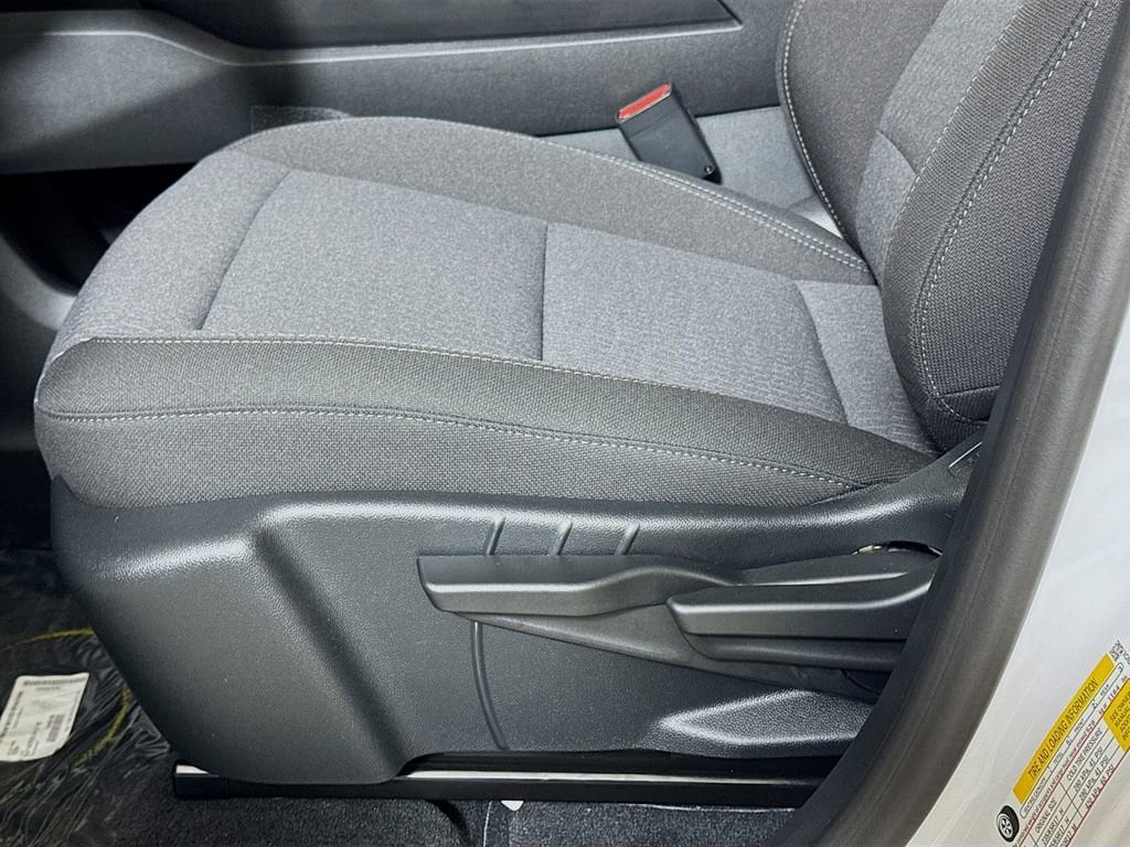 2026 Chevrolet Equinox LT - Photo 17