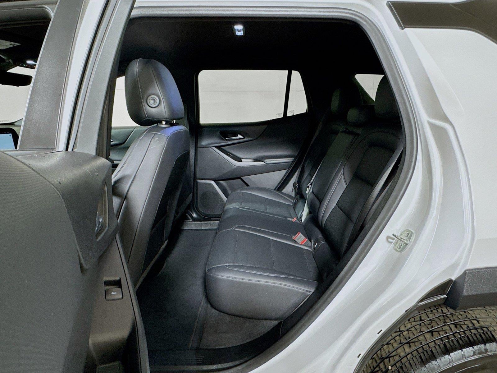 2025 Chevrolet Equinox LT - Photo 22