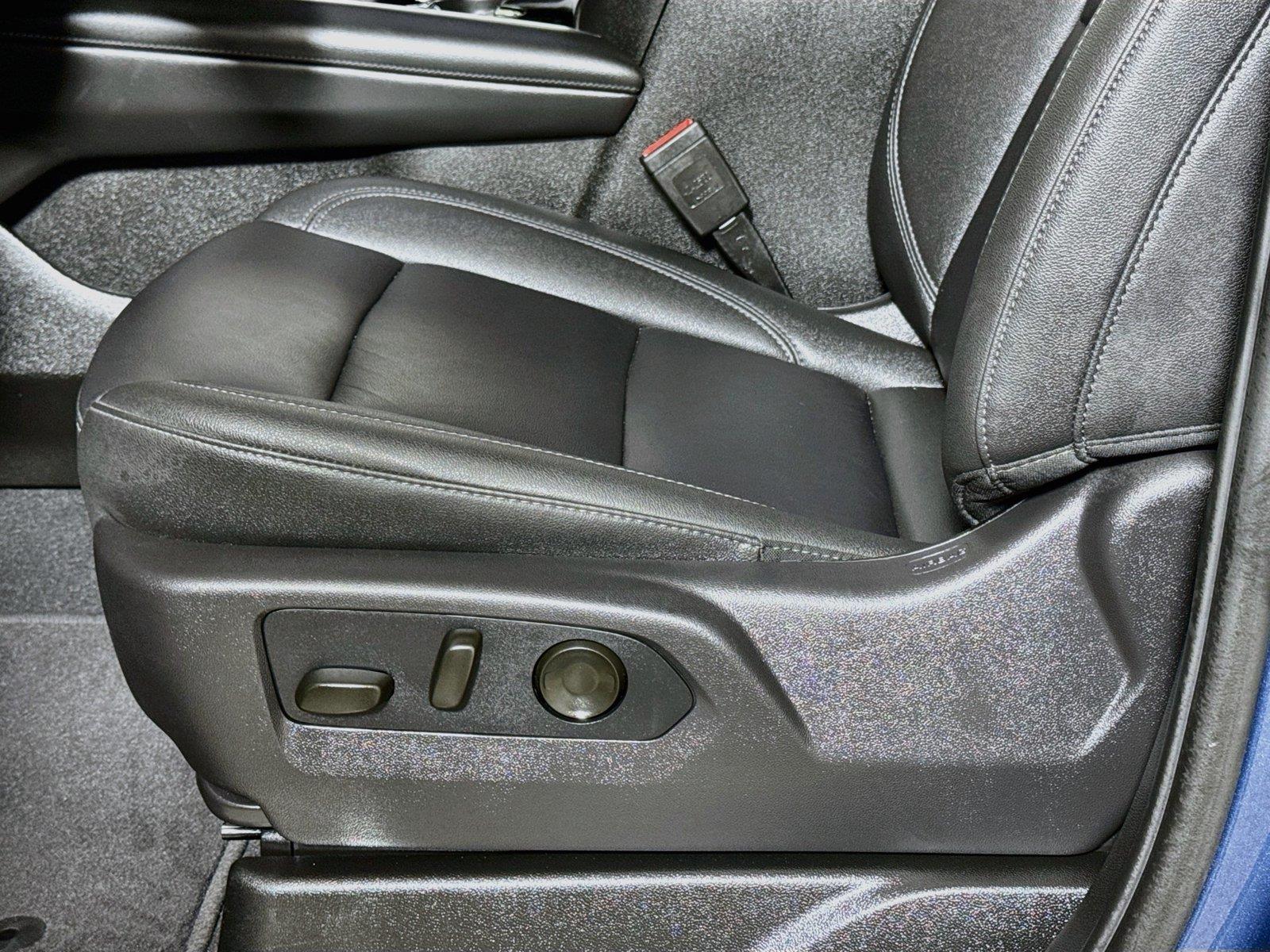 2026 Chevrolet Suburban LT - Photo 17
