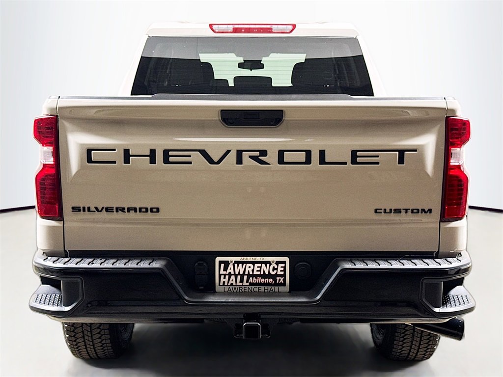 2026 Chevrolet Silverado 1500 Custom Trail Boss photo 4