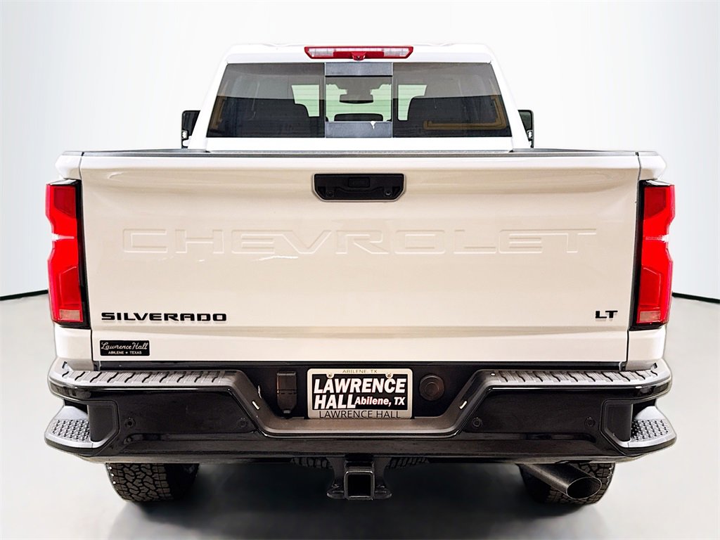 2026 Chevrolet Silverado 2500HD LT photo 4