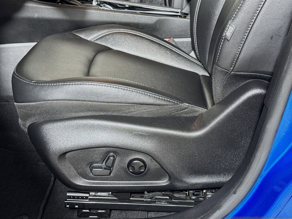 2025 Jeep Compass Limited - Photo 16