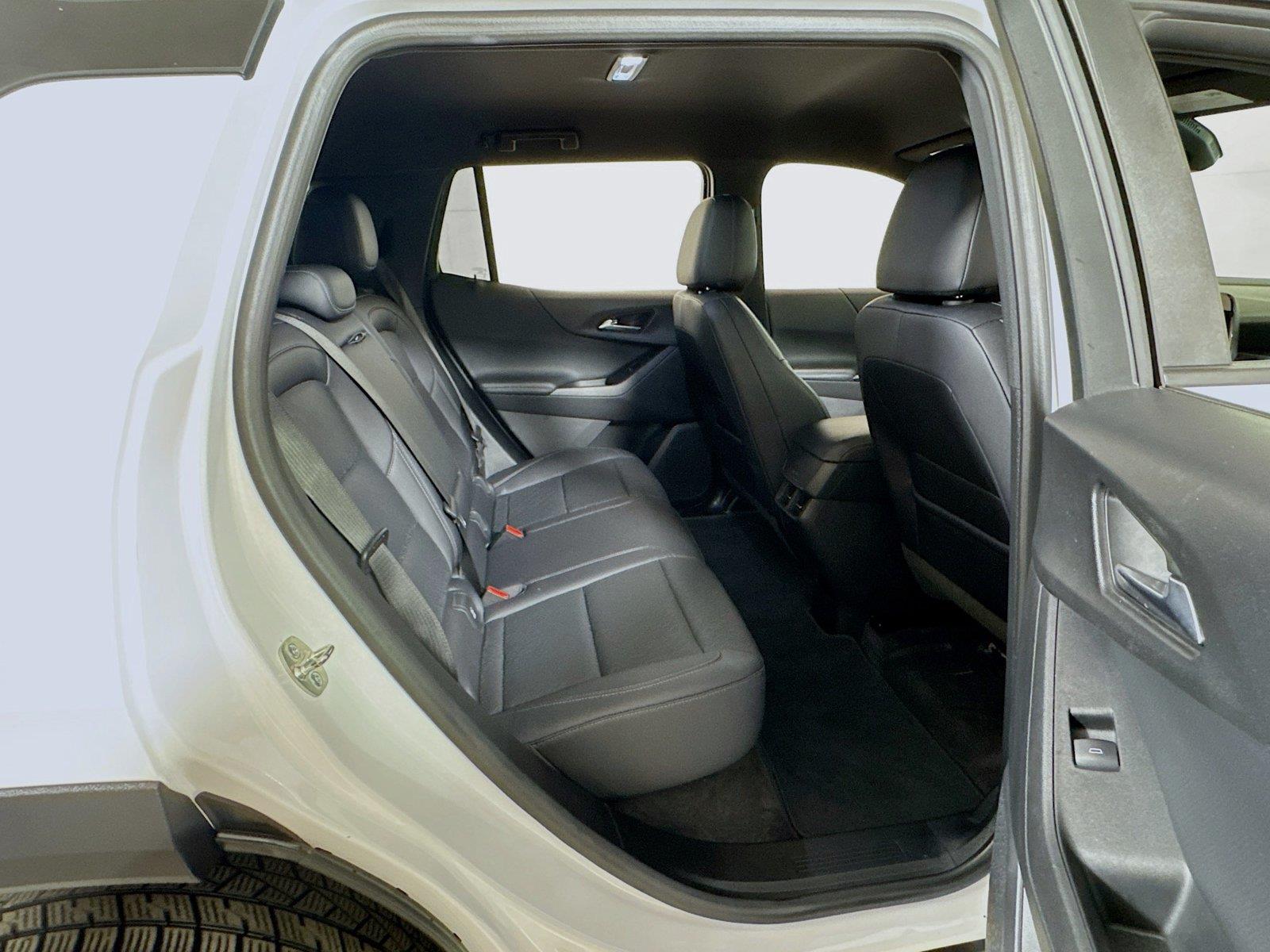 2025 Chevrolet Equinox LT - Photo 25