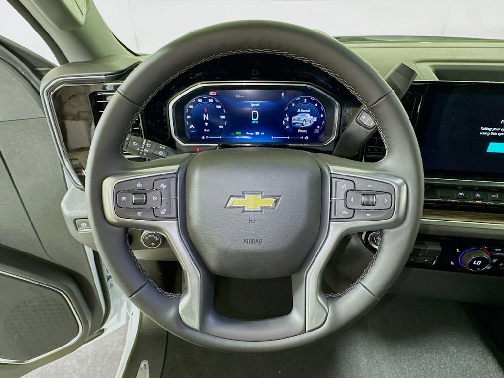 2026 Chevrolet Silverado 1500 LT - Photo 6