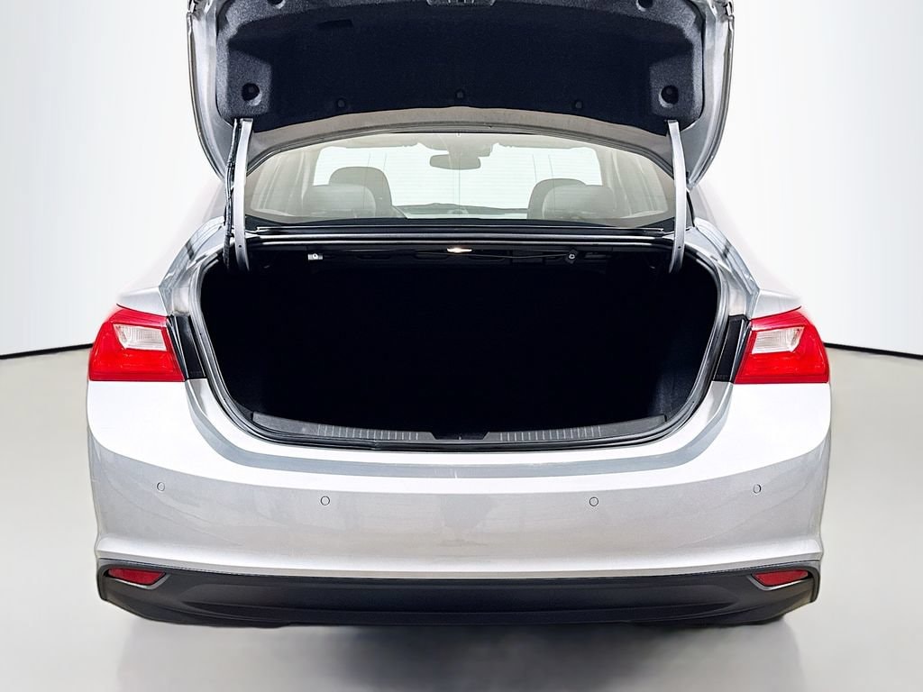 2025 Chevrolet Malibu 1LT - Photo 24