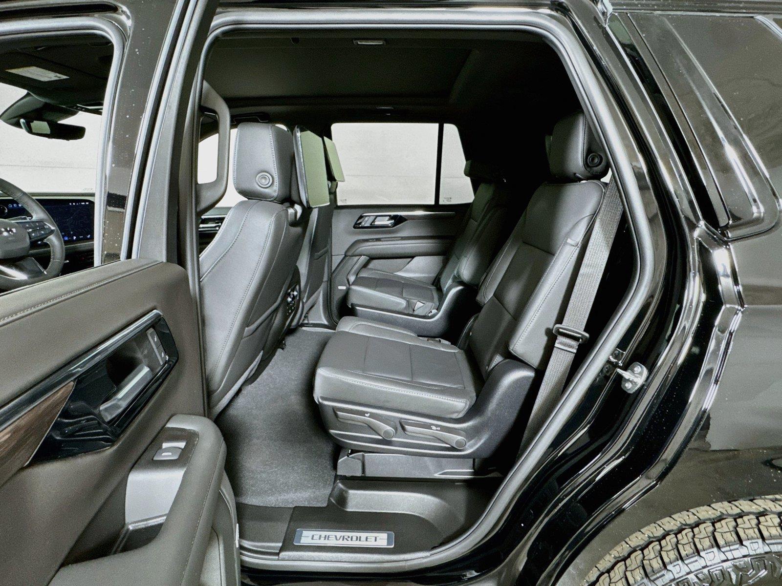 2026 Chevrolet Tahoe Z71 - Photo 13