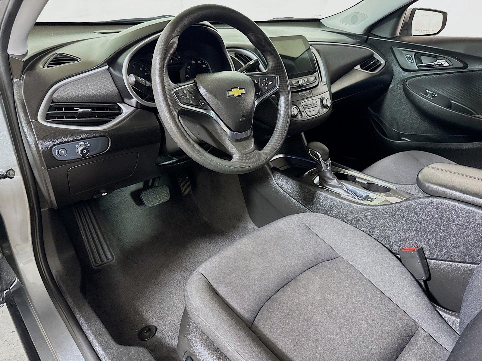 2025 Chevrolet Malibu 1LT - Photo 7