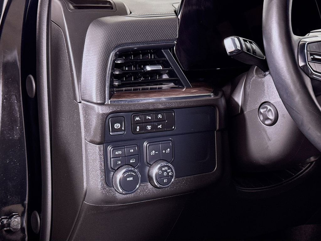 2025 Chevrolet Tahoe Premier - Photo 8