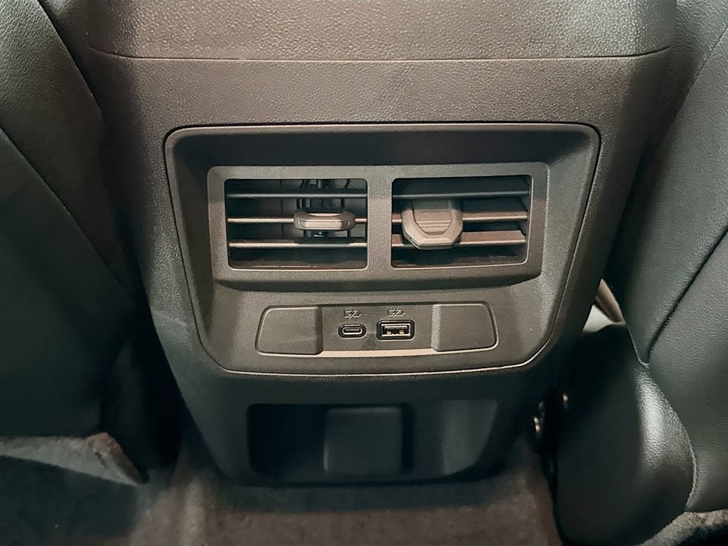 2026 Chevrolet Colorado LT - Photo 14