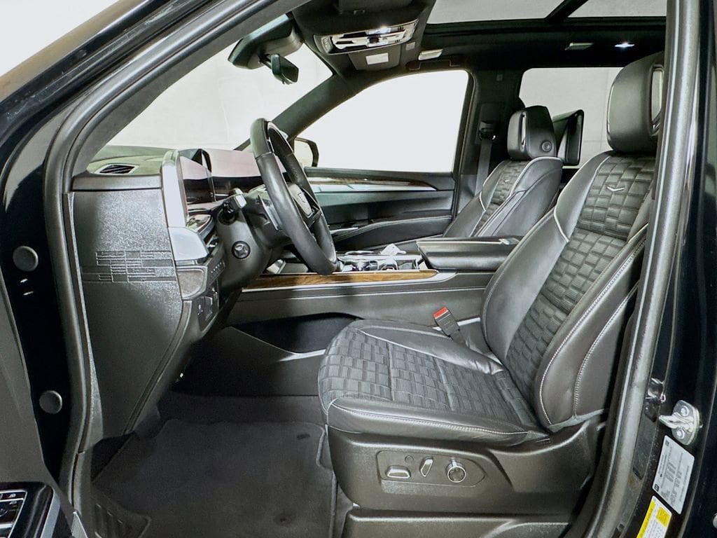 2025 Cadillac Escalade Sport Platinum - Photo 20