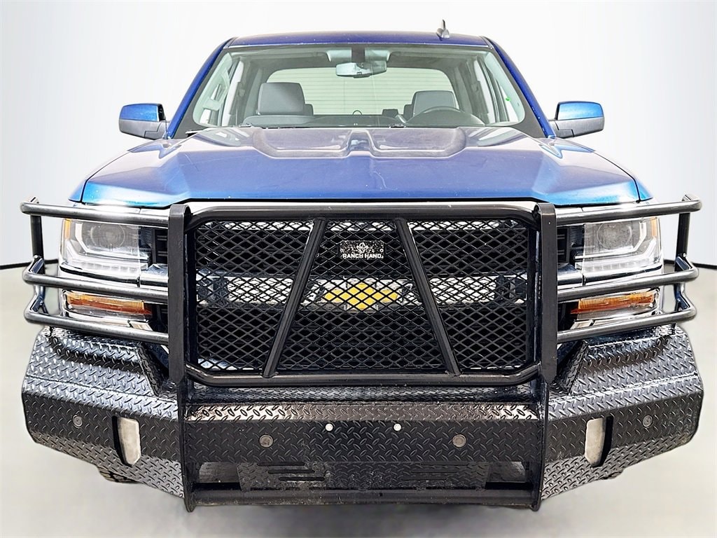 Used 2018 Chevrolet Silverado 1500 LT with VIN 3GCPCREH8JG466149 for sale in Abilene, TX